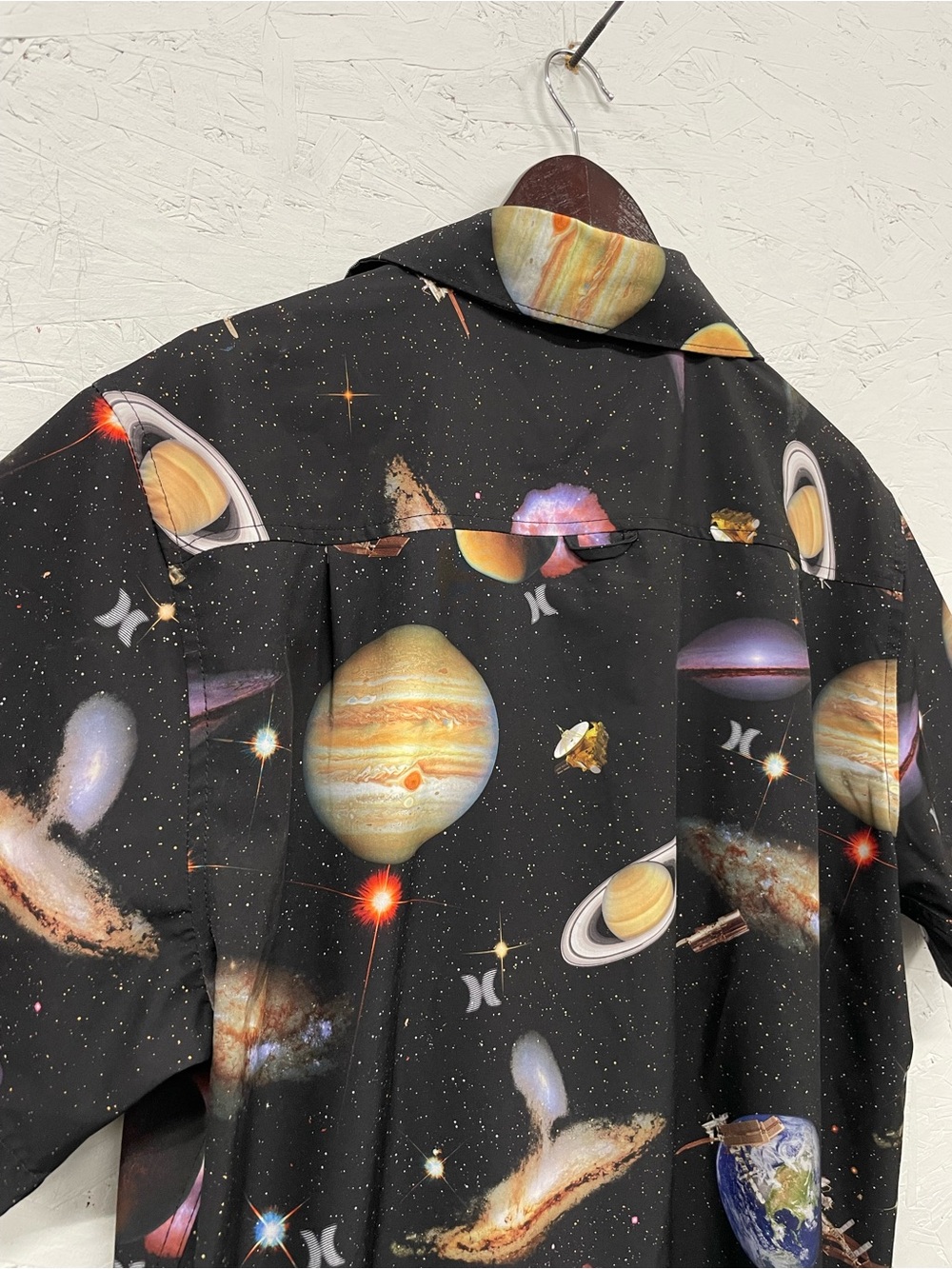 Hurley "Deep Space" AOP Button Down Short-Sleeve Shirt, Size L - Picture 8 of 9